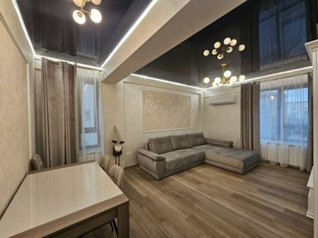 Faleza Nord apartament 2 camere prima inchiriere - Fotografie 2