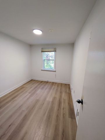 For Lease - 12 Ranee Avenue, Toronto, Ontario - Photo 3