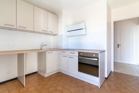 Location Appartement 1 pièce 35m² ANNECY 74000 - Photo 2