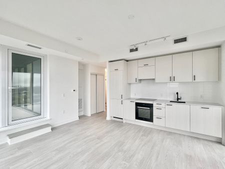 For Lease - 1 Quarrington Lane Unit# 2209, Toronto, Ontario - Photo 3