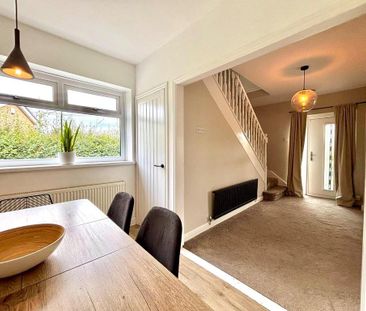 3 bedroom semi-detached house to rent - Photo 2