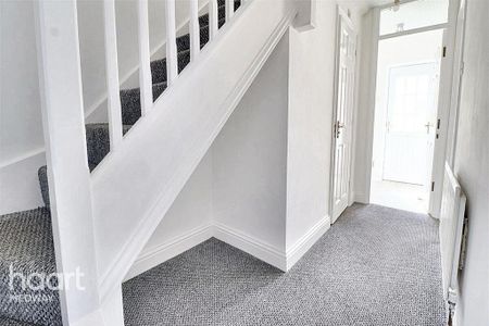 4 bedroom townhouse to rent - Photo 2