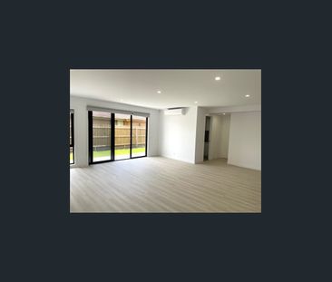 Near New and Spacious - Photo 2