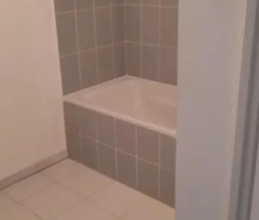 Appartement à louer 3 pièces 64.75m² - Photo 2