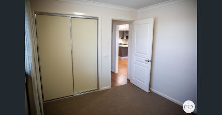 THREE BEDROOM HOME IN GREAT LOCATION! - Photo 2