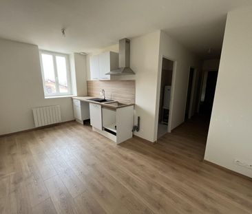 Location Appartement 2 pièces 32m² VONNAS 01540 - Photo 1