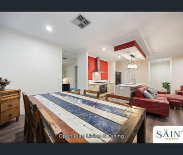 Stunning Family Home - Photo 4