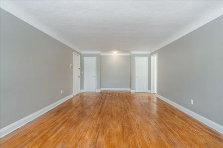 For Lease - 145 North Service Road Unit# 2, Oakville, Ontario - Photo 3