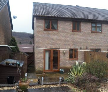 Oakwood Close, Swansea, SA8 - Photo 2