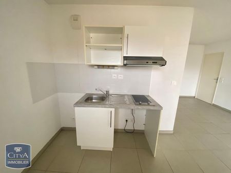 Location Appartement 2 pièces 42m² TOULON 83100 - Photo 4