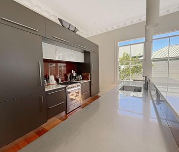 Sunny & Spacious Character Home - Photo 3