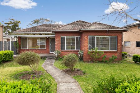 Single-level home in sought after pocket of Mount Colah - Photo 5