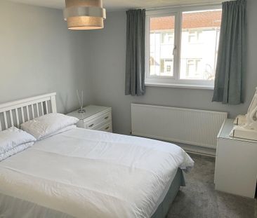 3 bedroom terraced house to rent - Photo 6