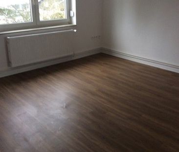 2017 Sanierte und Renovierte 2-Zimmer Whg. mit Balkon - Foto 1