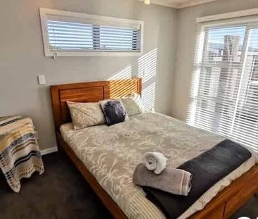 Near new 2 bedroom home can be fully furnished - Photo 2