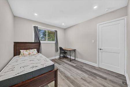 For Lease - 7 Cardill Crescent Unit# Room A, Waterloo, Ontario - Photo 2