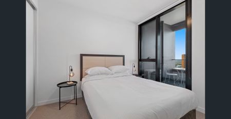 Lovely 1-Bed Pad with Balcony, Gym & Pool - SHORT TERM LEASES AVAILABLE - Photo 5