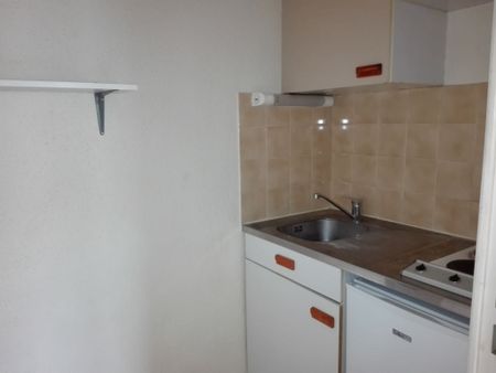 Appartement - 2 pièces - Salins/gare routière - Photo 5