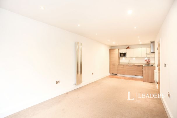 2 bedroom apartment to rent Tetty Way, Bromley, BR1 - Photo 1