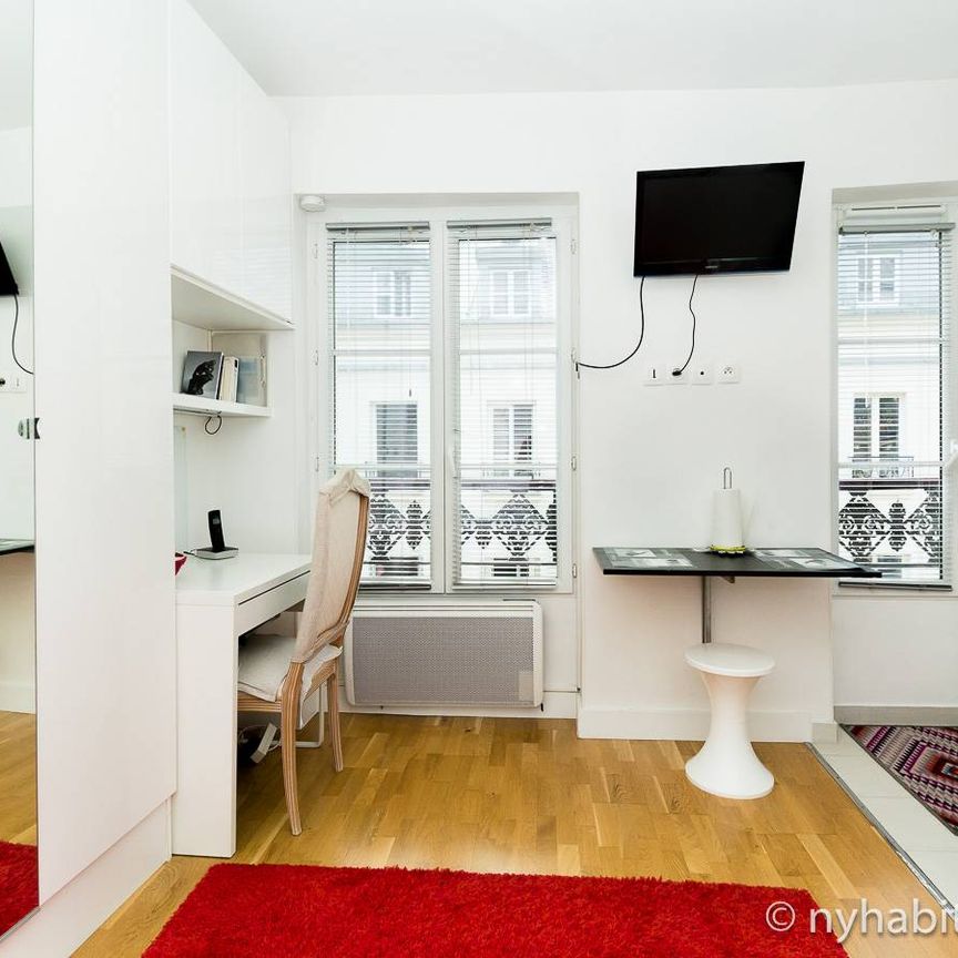 Logement à Paris, Location meublée - Photo 1