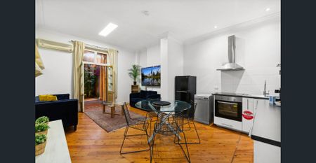 THREE BEDROOM FURNISHED TERRACE GARDEN APARTMENT - Photo 2