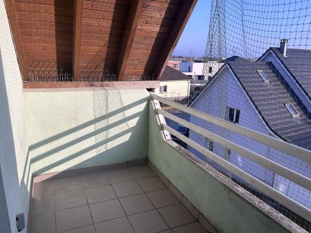 Location Appartement 3 pièces 73m² RIXHEIM 68170 - Photo 2