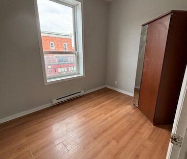 275 Dalhousie - Photo 3