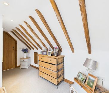 3 bedroom barn conversion to rent - Photo 6