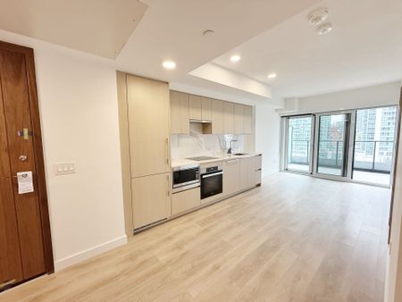 For Lease - 1 Concord CityPlace Way Unit# 602, Toronto, Ontario - Photo 5