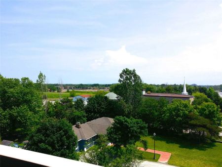 For Lease - 1 Verclaire Gate Unit# 404, Markham, Ontario - Photo 2