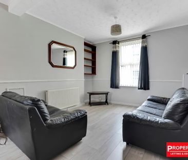 22 Moore Street, Derry/Londonderry, Waterside, BT47 2EY - Photo 1