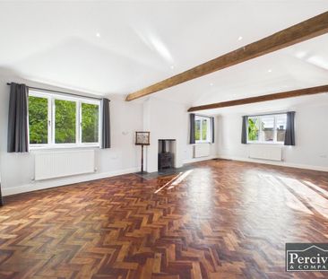 5 bedroom detached house to rent - Photo 1
