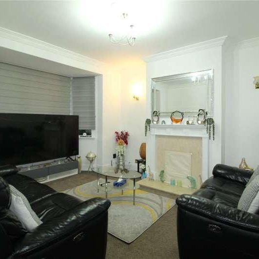 Eastwood Road North, Leigh-on-sea, Essex, SS9 - Photo 1