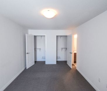 For Lease - 15 Hoffman Lane, Hamilton, Ontario - Photo 5
