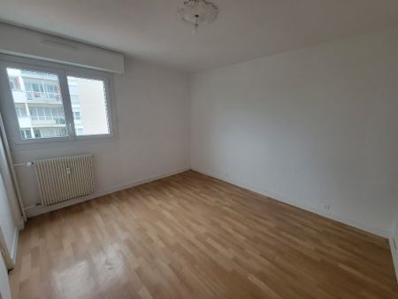 APPARTEMENT T3 A LOUER - Photo 2