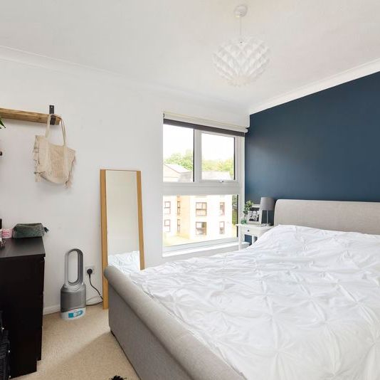 Chapel Fields, Godalming - 2 bedrooms Property for lettings - Seymours - Photo 1