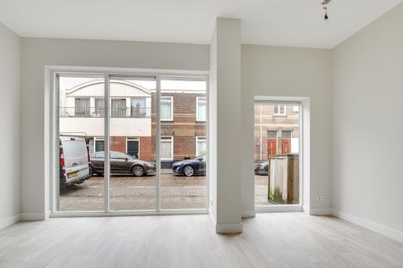 Appartement te huur: Douwes Dekkerstraat 2-A 3532 XB Utrecht - Photo 2