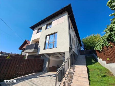 Casa tip duplex, 130 mp utili, situata in cartierul Dambul Rotund! - Photo 2