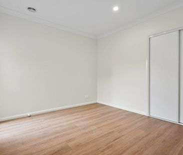 Near-New Family Home in Prime Arcadia Estate Location - Photo 4