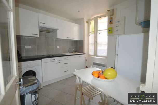 Location Appartement 1 pièce 28m² RUEIL MALMAISON 92500 - Photo 1