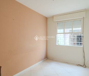 Apartamento com 1 quarto e 34m² para alugar em Menino Deus, Porto A... - Photo 2