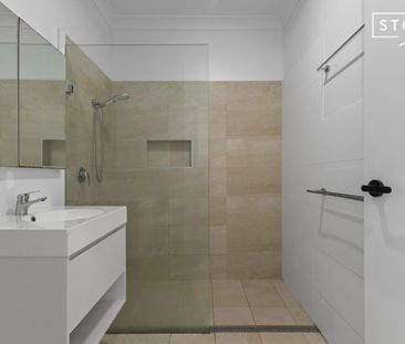 Freshly Renovated Interiors! - Photo 4