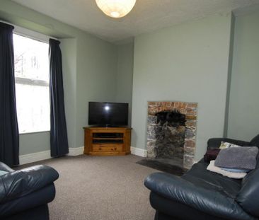 5 bedroom house to rent - Photo 1