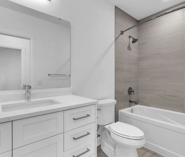 For Lease - 1975 Fountain Grass Drive Unit# 402, London South, Ontario - Photo 3