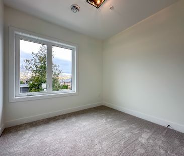 Brand New 3 Bed Townhouse | Langley | Double Garage | Unit 3 - Photo 6