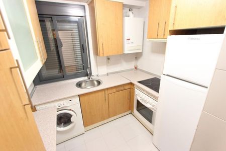 Madrid, Community of Madrid 28045 - Photo 5