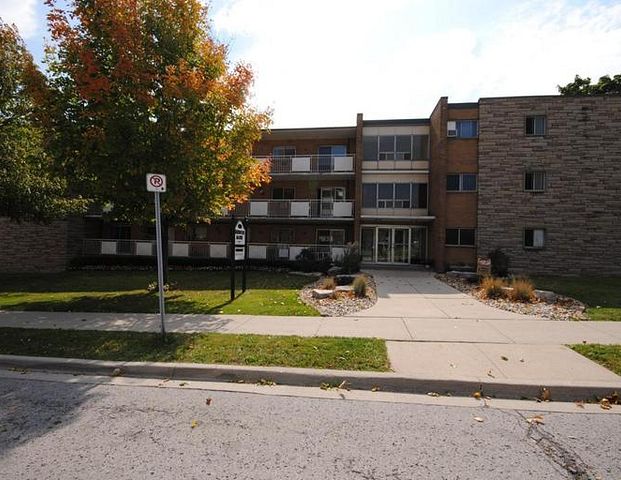 Sherwood Manor Apartments | 1200 Fennell Avenue E., Hamilton - Photo 1