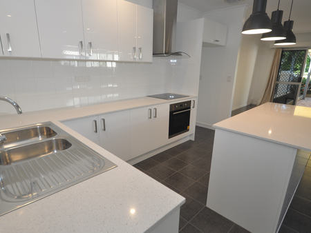 89 Wattle Street, Yorkeys Knob, QLD - Photo 4