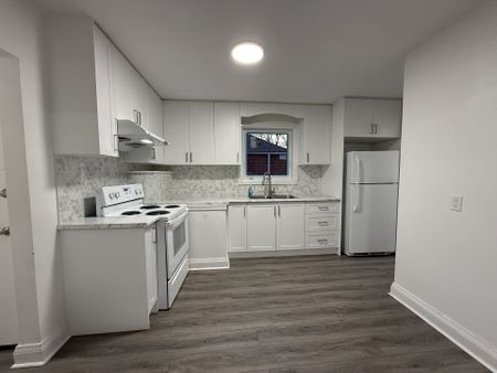 For Lease - 71 Shangarry Drive Unit# Upper, Toronto, Ontario - Photo 3