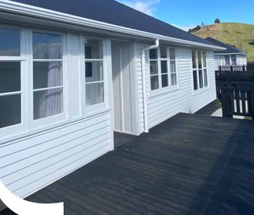 3 Bedroom - Sun soaked Paradise - Photo 5